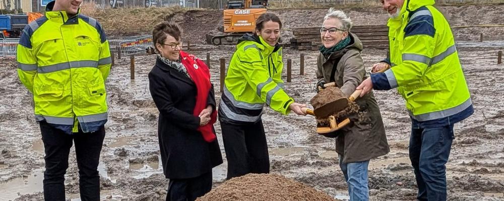 Från vänster: Robin Östling idrott & förening, Karin Östring Bergman Backa HK, Anna Källström Flodéns, Bettan Andersson, idrotts- och föreningsnämnden och Michael Sellering Idrott & förening. Foto: Göteborgs stad