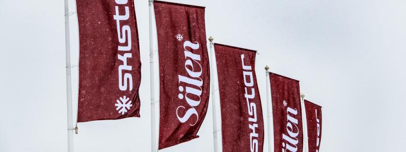 Lars Pehrson/SvD/TT: Skistar-flaggor i Sälen. Arkivbild.