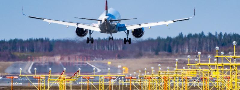 Jonas Ekströmer/TT: Antalet resenärer på Arlanda närmar sig nivåerna som var före pandemin, 2019. Arkivbild.