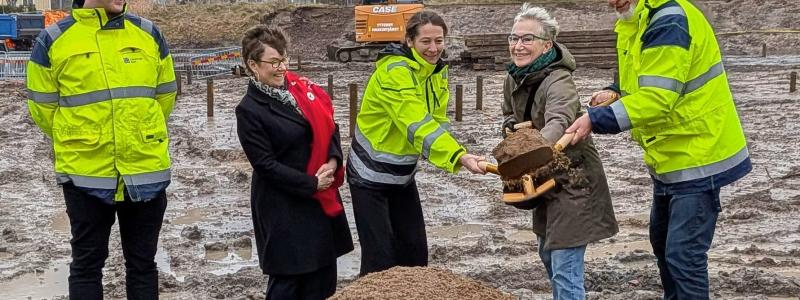 Från vänster: Robin Östling idrott & förening, Karin Östring Bergman Backa HK, Anna Källström Flodéns, Bettan Andersson, idrotts- och föreningsnämnden och Michael Sellering Idrott & förening. Foto: Göteborgs stad