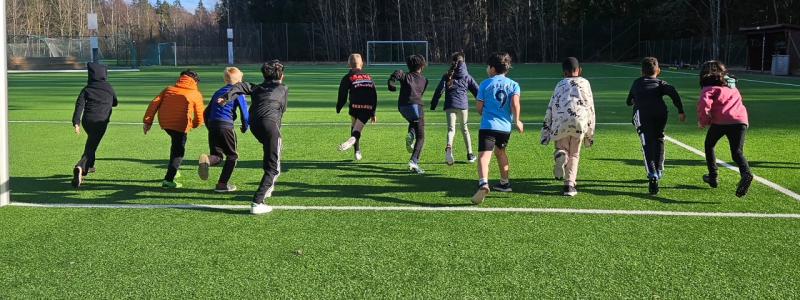 Fotbollsfritids för skolbarnen i Sollentuna Foto: Sollentunahem