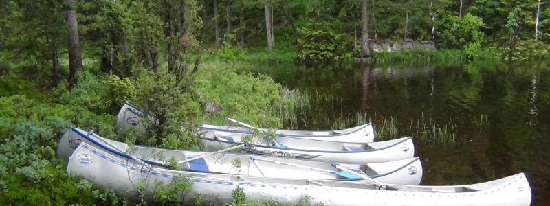 Vid ledens startpunkt kommer det att finnas kanoter att hyra samt flytvästar och paddlar. Foto: Borås stad