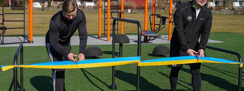 Nytt utegym i centrala Lerum invigt. Foto: Lerum kommun