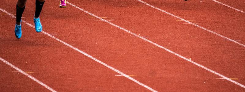 Utredningen har analyserat behovet av särskilda skatteregler för sponsringsutgifter. Foto: Nicolas Hoizey / Unsplash