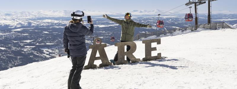 I Åre By, Åre Björnen och Duved Tegefjäll finns totalt finns 102 pister och 42 liftar. Foto: SkiStar