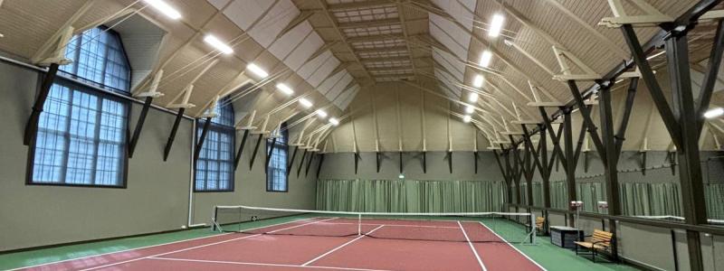 Interiörbild från den nyrenoverade Tennispaviljongen Foto: SCIF