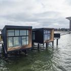 Byggnaden sträcker sig cirka 300 meter ut i vattnet och har utformats som en naturlig förlängning av stadens struktur – från Sofia Albertina kyrka ner till havet. Foto: Oskar Fäldt, Landskrona stad