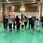 Aktivitet innan gemensam middag vid en av familjeträffarna i Malmö. Foto: Innovation Skåne