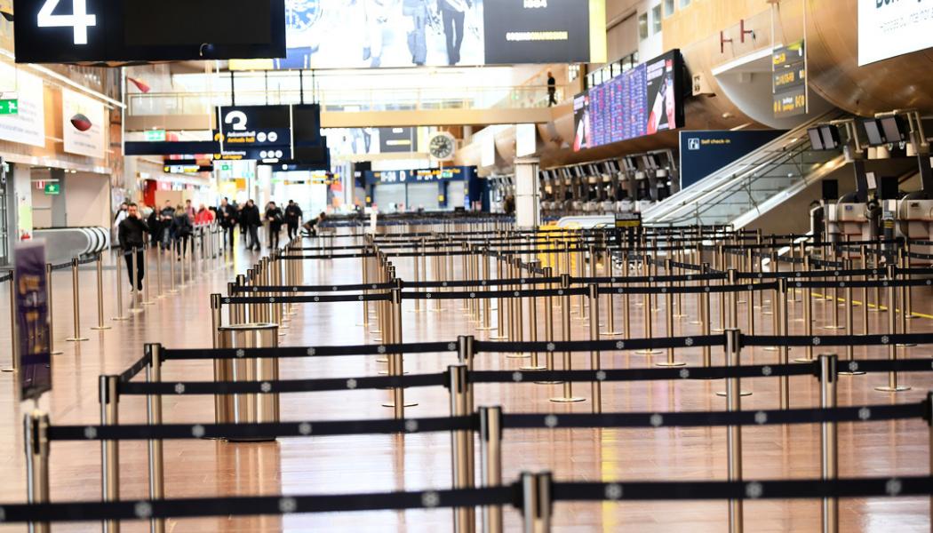 Fredrik Sandberg/TT: En typisk coronadag i Arlanda avgångshall när allt stod stilla. Men efter inrikesflygen öppnas det nu upp för mer utrikestrafik. Arkivbild.