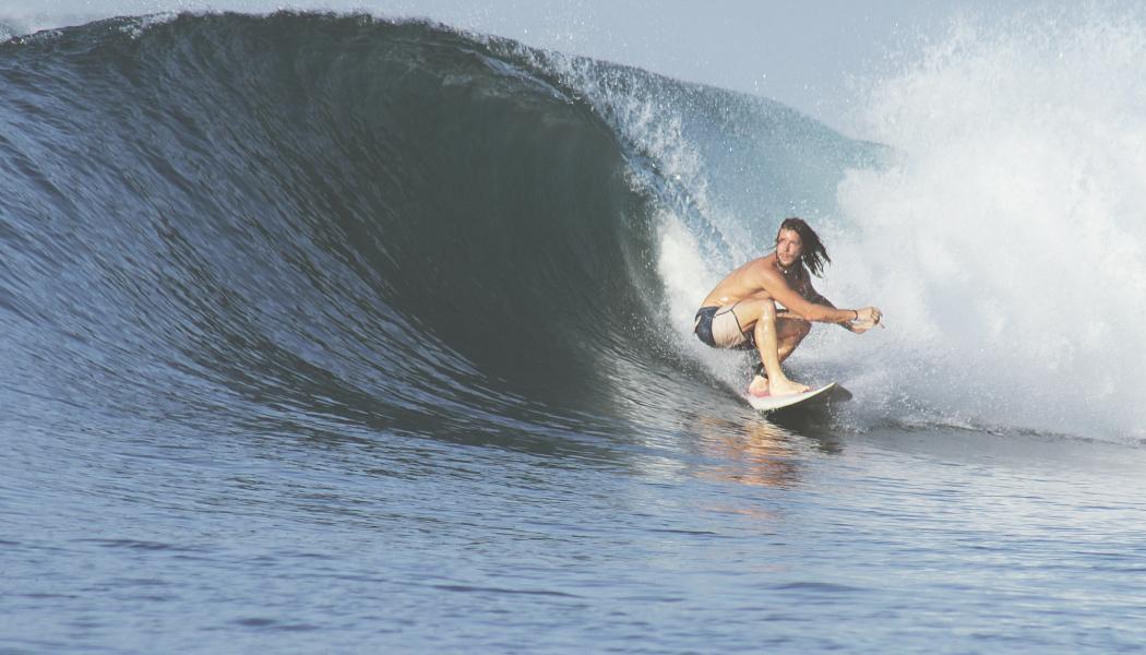 Awake utvecklar och säljer eldrivna surfbrädor. Foto: Marvin Meyer/Unsplash