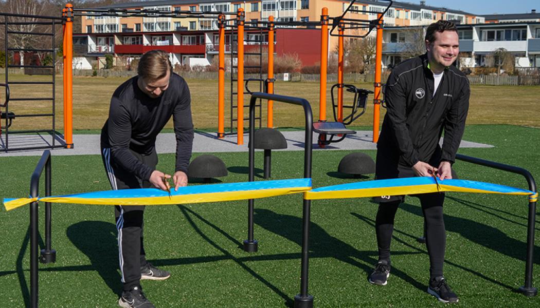 Nytt utegym i centrala Lerum invigt. Foto: Lerum kommun