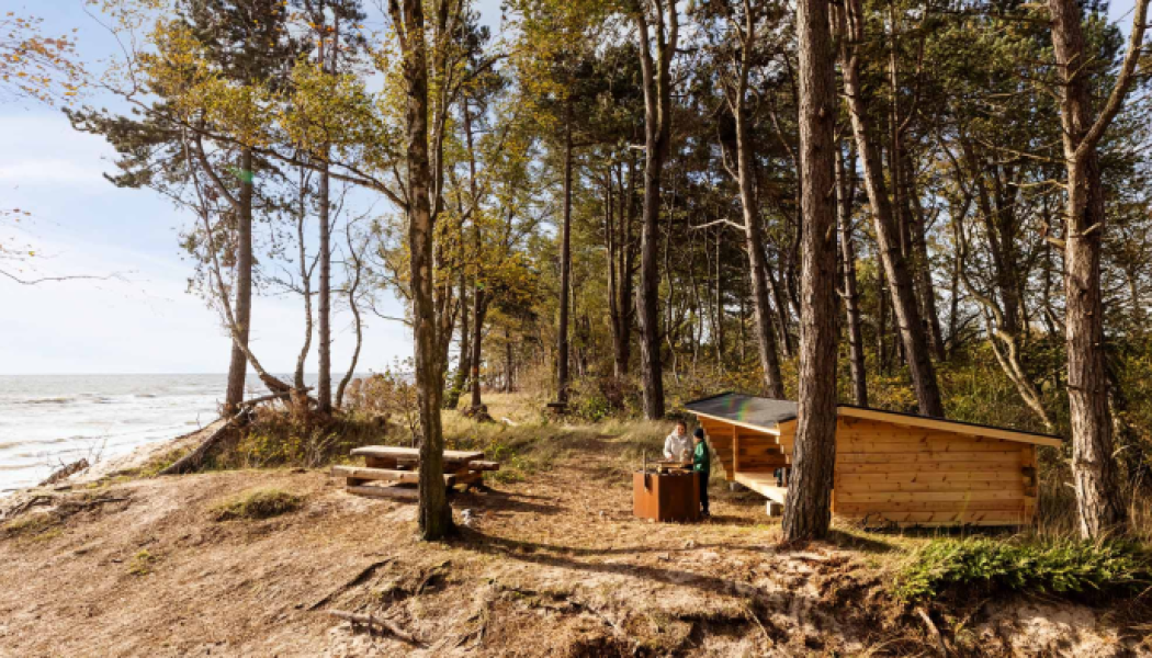 Arbetet är en del av projektet Kraftsamling Outdoor Skåne där Region Skåne tillsammans med en rad aktörer skapat bättre förutsättningar för att fler ska kunna uppleva naturen. Foto: Region Skåne