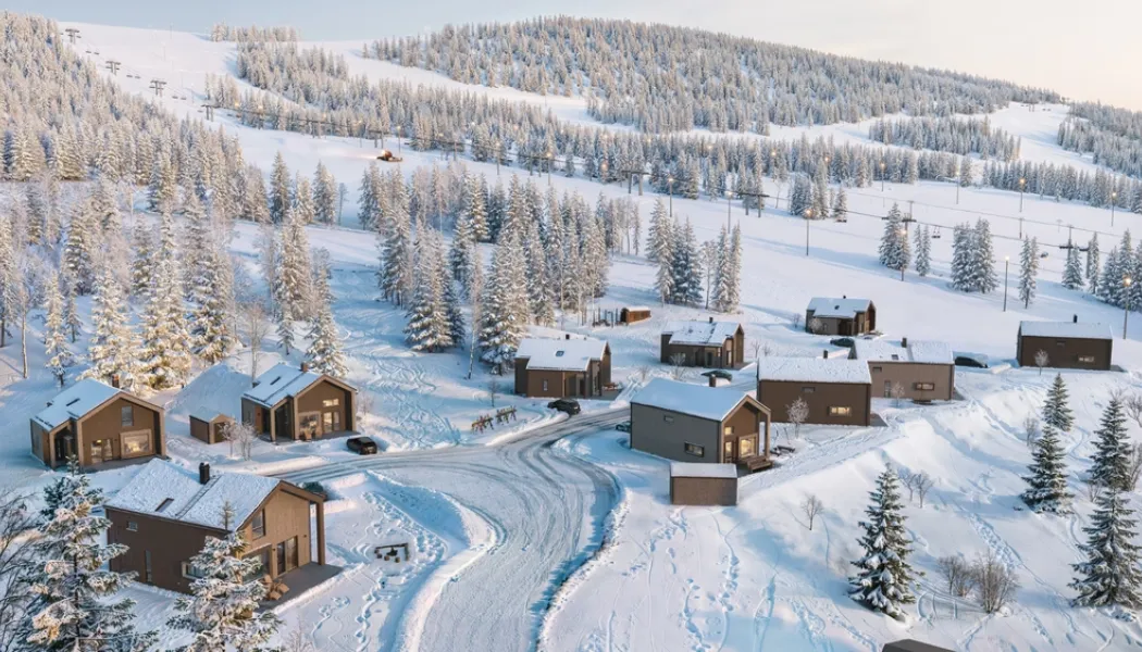 De tio fjällstugorna ligger mitt i backen. Foto: Derome