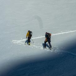 Sociala normer, ny teknik och tydlig kommunikation kan säkra finansiering av leder Foto: Tom Patmore/Unsplash