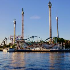Den 25 juni 2023 havererade ett berg- och dalbanetåg på Gröna Lund med elva passagerare när tågets främre bärarm gick sönder. Foto: Nicolas Nezzo/Unsplash