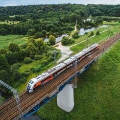 Litauiska Kustexpressen i sommartrafik. Foto: LIETUVOS RESPUBLIKOS SUSISIEKIMO MINISTERIJA