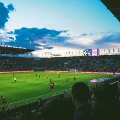 Riksidrottsförbundets arbete mot idrottsrelaterad brottslighet stärks i årets budgetproposition Foto: Fancy Crave/Unsplash