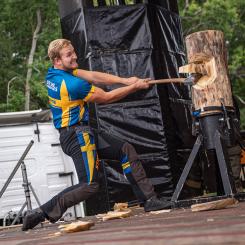 Svenske atleten Emil Hansson är redo för Nordic Cup 2023. Foto: Timbersports