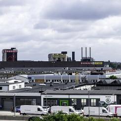 Här i Ulvsunda industriområde kommer en ny idrottsarena att växa upp. Bild från området år 2023, Foto: Bene Riobó/Wikimedia Commons